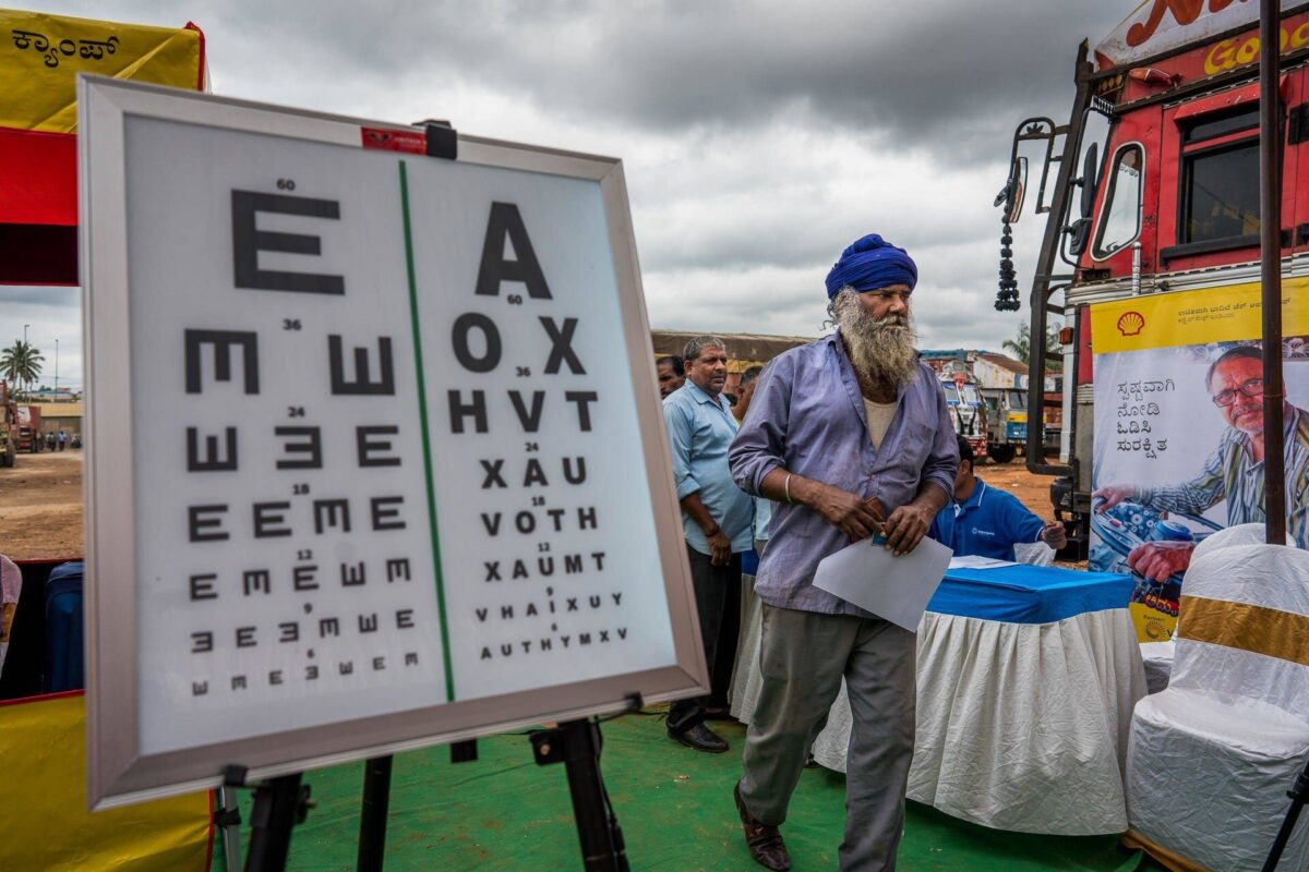 Trucking in india | Eye Camps for Indian truck drivers